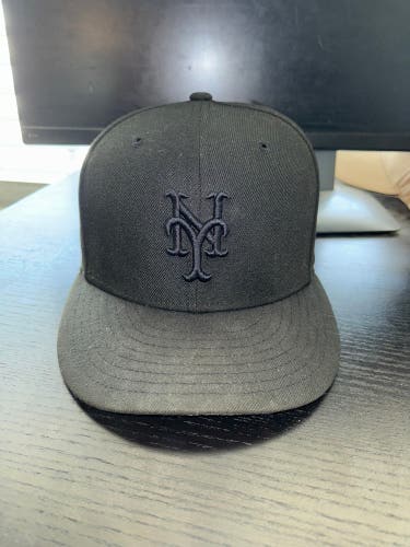 New York Mets Hat - Blackout Hat