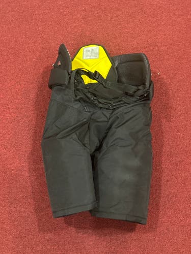 Used CCM Pro Stock HPTK Hockey Pants Item#CHPTKM