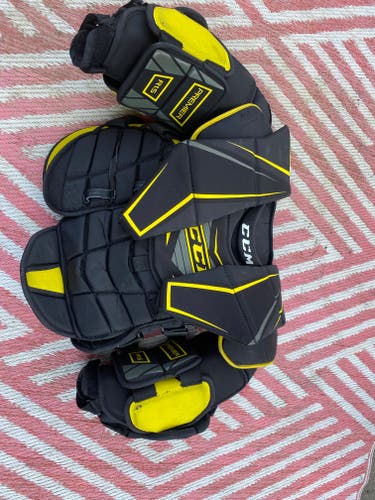 Used Large/Extra Large CCM Premier R1.5 Goalie Chest Protector