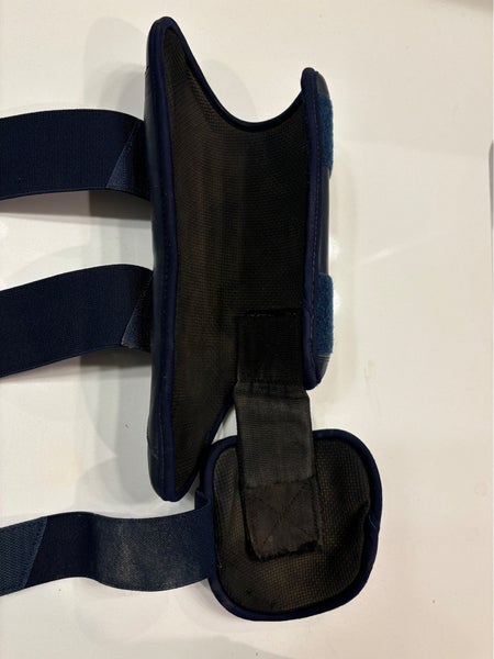Bruce Bolt Adult Leg Guard Navy - (LEFTY HITTER)