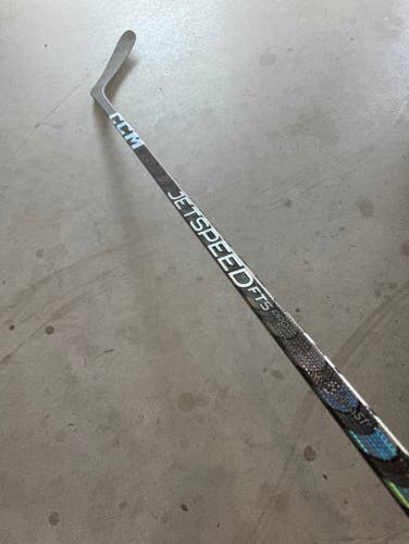 CUSTOM BLACK NHL New Senior CCM Right Handed P29 Pro Stock JetSpeed FT5 Pro Hockey Stick