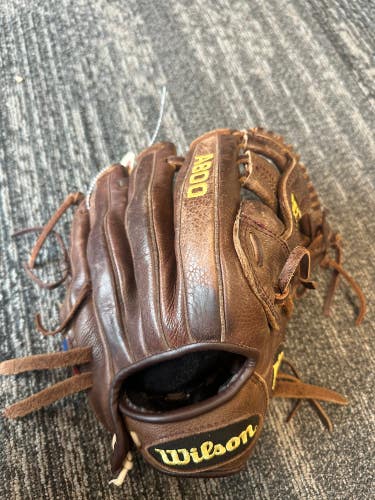 Brown Used Wilson A800 Optima Right Hand Throw Infield Baseball Glove 11.75"