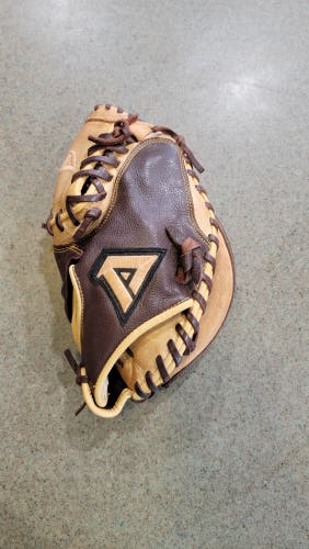 Used Akadema Right Hand Throw Catcher's AGC 98 Baseball Glove 32"