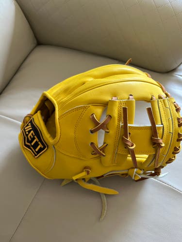New 2023 Infield 11.5" Baseball Glove