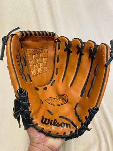 New Right Hand Throw Wilson Infield A2489 Baseball Glove 12.5"