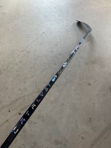 NHL New Senior True Right Handed 85 Flex P92 Pro Stock catalyst 9x3 Hockey Stick