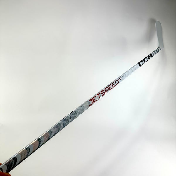 New Left White CCM Jetspeed FT5 Pro | P90M Curve 85 Flex Grip | Tuch | M369