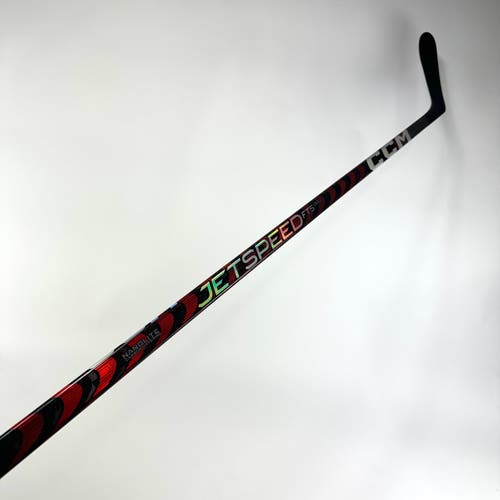 New Left CCM Jetspeed FT5 Pro | P28 Curve 70 Flex Grip | Woods | M396