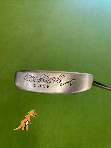 Used RH Cleveland Classics 304 35” Putter