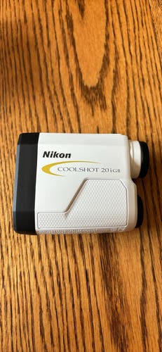 Nikon Coolshot 20i Gll