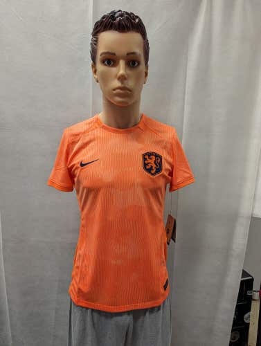 NWT 2023 Netherlands Women's World Cup Jersey Women's M Nike