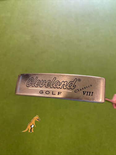 Used RH Cleveland Classics 304 Center Shaft 35” Putter