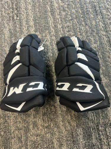 Black Used Senior CCM JetSpeed FT485 Gloves 13"