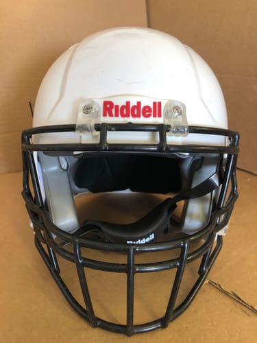 USED RIDDELL SPEED ICON YOUTH HELMET - LARGE - WHITE