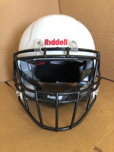 USED RIDDELL SPEED ICON YOUTH HELMET - MEDIUM - WHITE