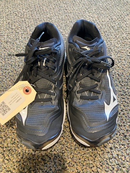 Mizuno Wave Lightning Z6 Shoes | Women's 7