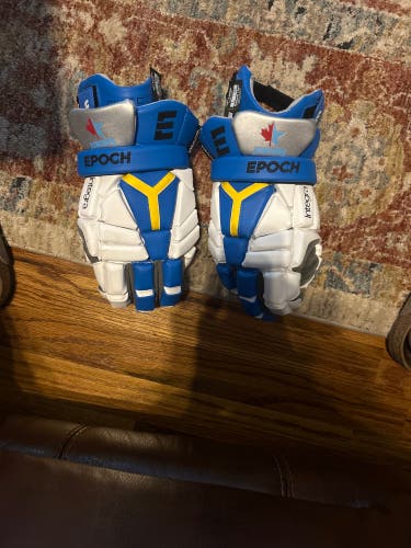 Juniors Open lacrosse gloves