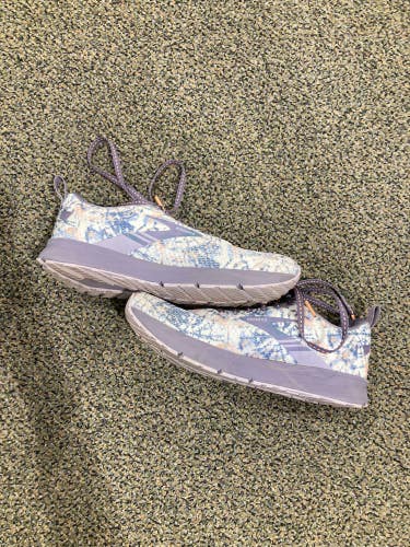 Brooks Revel 5 Delicate Dyes Limited Edition | Women's 7