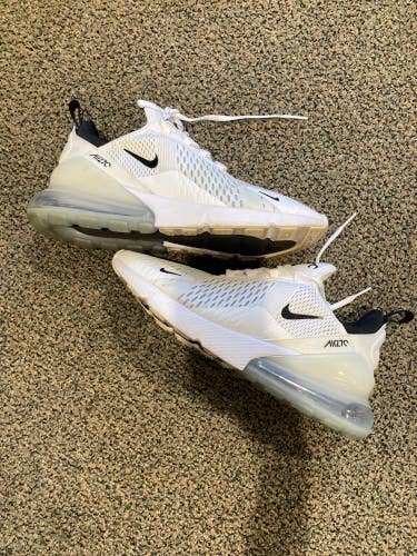 Used Men's 10 Nike Air max 270 Shoes