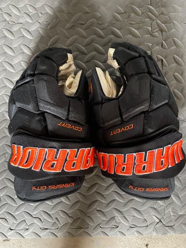 Warrior hockey gloves covert pro