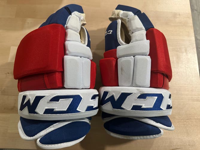 Used New York Rangers CCM 15" HG97 Gloves