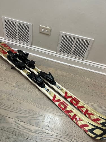 Volkl RTM 7.4(149cm) Skis and Bindings