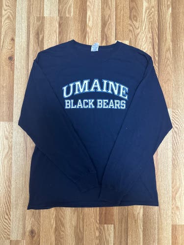 U-Maine Black Bears Long Sleeve Shirt - Large