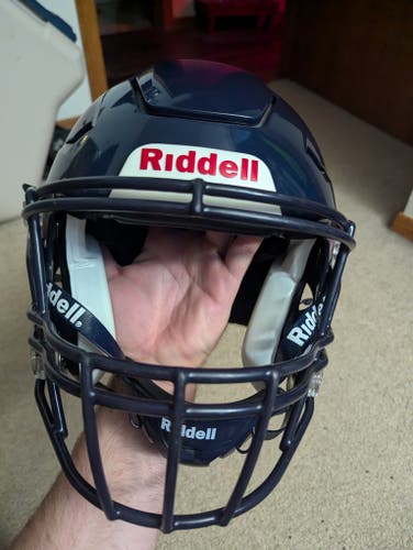 Medium Adult Riddell SpeedFlex Helmet