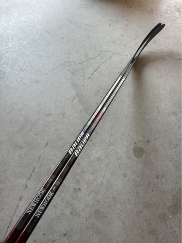 P92 87 Flex Nexus Geo Pro Stock NHL Like New Senior Bauer Left Hand Hockey Stick Newhook Gently Used