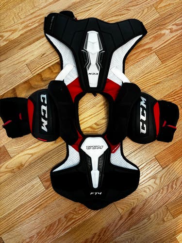Used Large Junior CCM Jetspeed FT4 Shoulder Pads