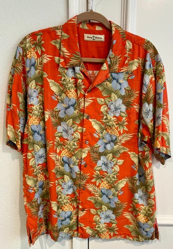 Bundled Lot of 3 Tommy Bahama Mens 100% Silk Hawaiian Style Button-Up Shirts (L)