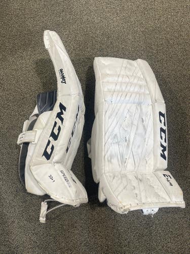 White Used 32" Senior CCM Extreme Flex E4.9 Goalie Leg Pads