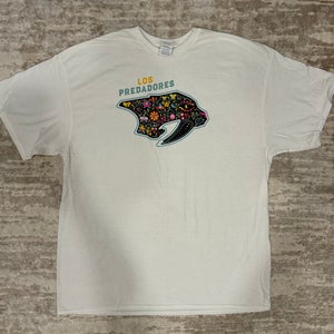 Nashville Predators 2023 Hispanic Heritage T-Shirt Mens Medium White 2XL