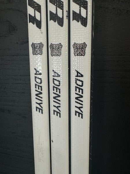 Used Senior Warrior Right Handed P92M Pro Stock Alpha LX2 PRO Hockey Stick