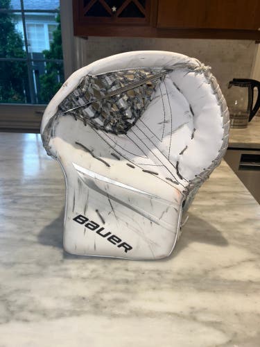 Regular Bauer Hyp2rlite Catcher