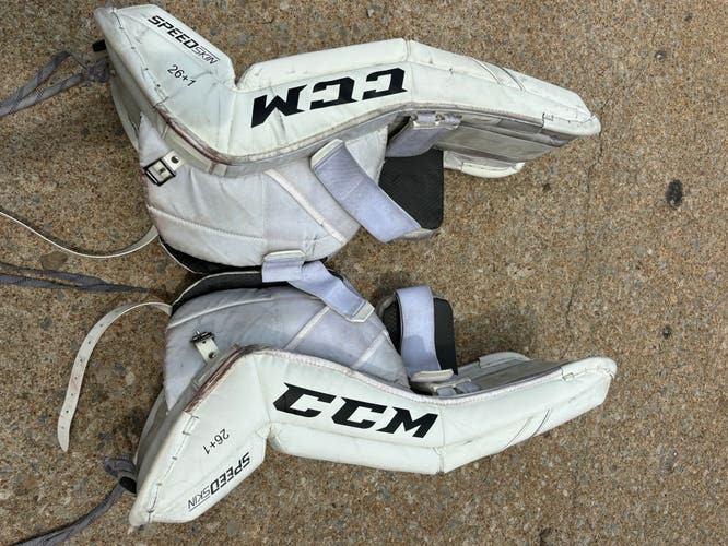 Used  CCM Extreme Flex 5.5 Goalie Leg Pads