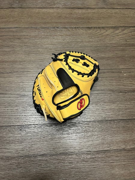 New Force 3 33.5" Catchers Mitt