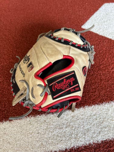 Rawlings heart of the hide catchers mitt