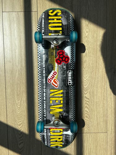 Shut NYC Taxi Skateboard