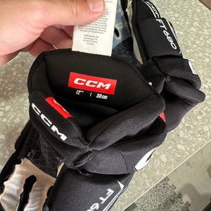 CCM Ft 680 Hockey gloves