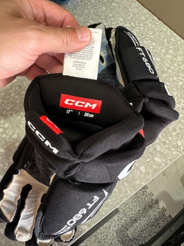 CCM Ft 680 Hockey gloves