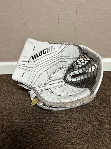 Vaughn Velocity V10 pro carbon catch glove Senior White