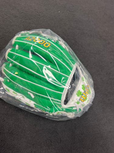 Wilson a2000 1786 Shamrock Glove