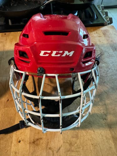 CCM tack 310 helmet