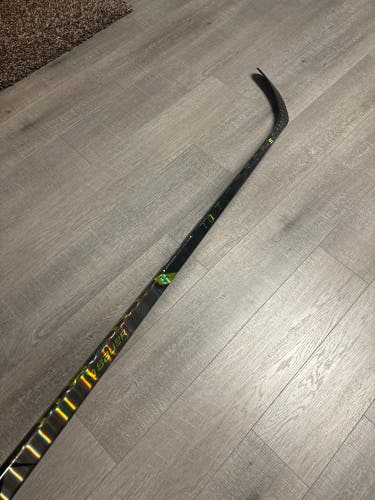 New Senior Bauer Right Handed P92  Ag5nt Hockey Stick