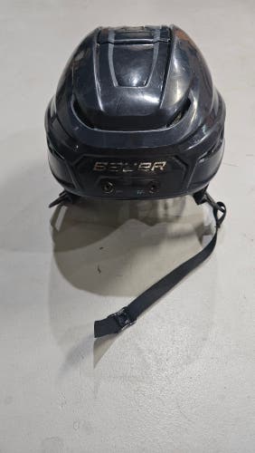 Used Medium Bauer Hyperlite Helmet