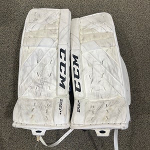 CCM Extreme Flex 5.9 Goalie Leg Pads | 30" + 1