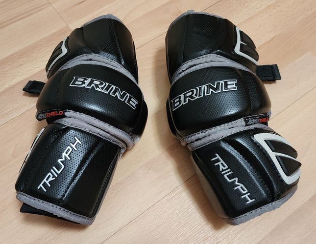 Brine Triumph 3 Lacrosse Arm Pad (Large)