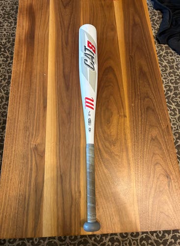 Marucci Cat 8 bat