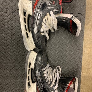 Used Senior Bauer Regular Width   7 Vapor 2X Hockey Skates